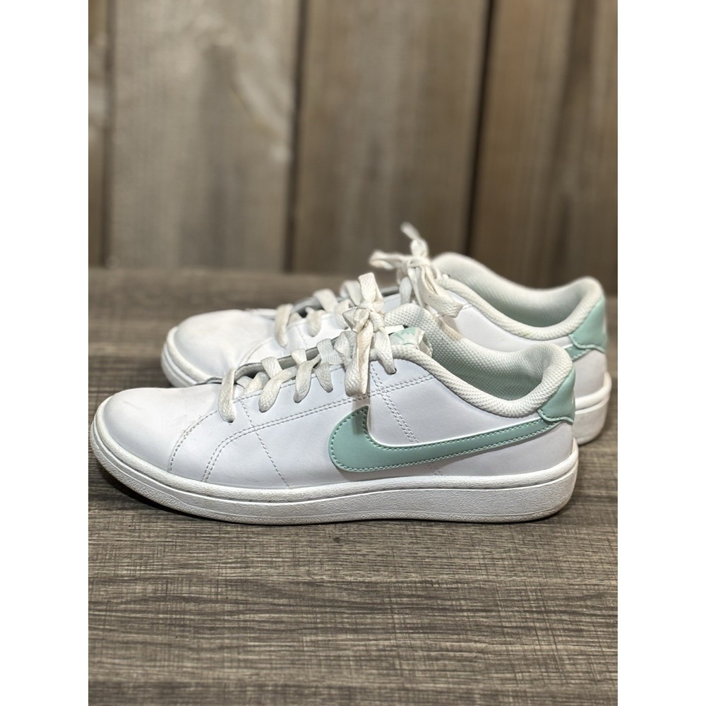 Size‎ 6.5 - Nike Court Royale 2 Triple White Seafoam